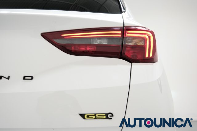 OPEL Grandland usata, con Riconoscimento dei segnali stradali