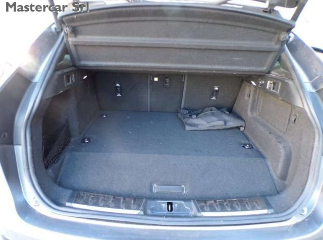 JAGUAR F-Pace usata, con ESP