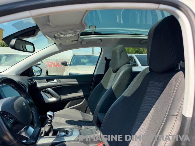 PEUGEOT 308 usata, con Cruise Control