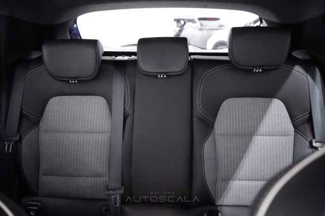 RENAULT Clio usata, con Fari LED