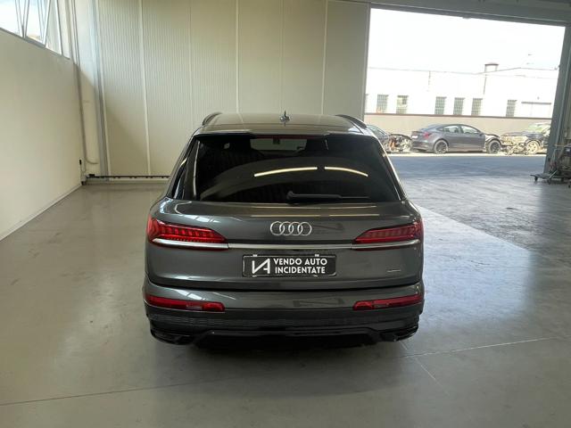 AUDI Q7 usata, con Autoradio