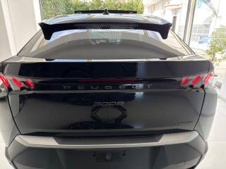 PEUGEOT 3008 usata, con Volante in pelle