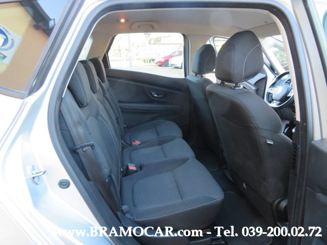 RENAULT Scenic usata, con Sensore di pioggia