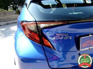 TOYOTA C-HR usata, con Isofix