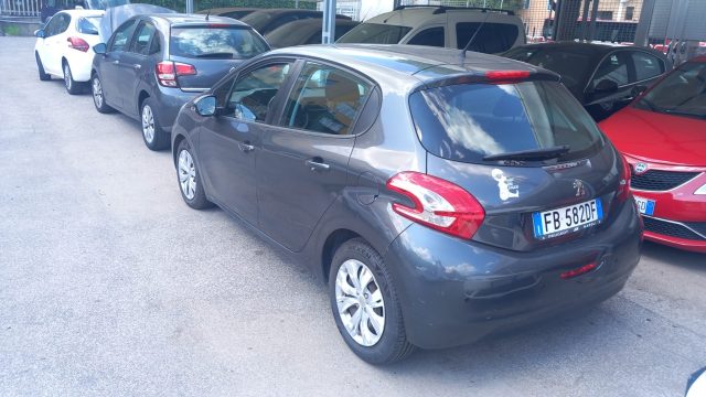 PEUGEOT 208 usata, con Airbag laterali