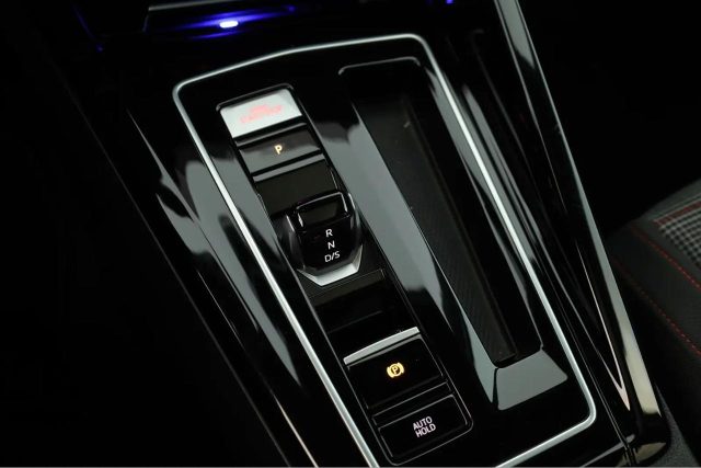VOLKSWAGEN Golf GTI usata, con Controllo trazione