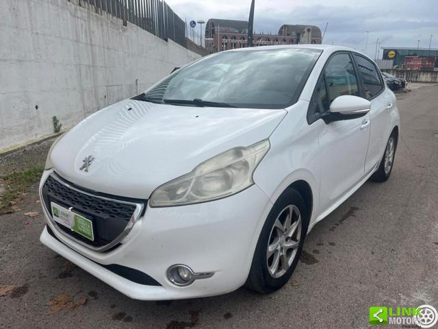 PEUGEOT 208 usata, con ABS