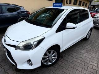 TOYOTA Yaris usata, con Airbag laterali
