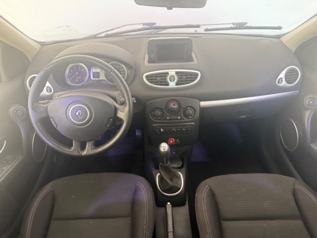 RENAULT Clio usata 11