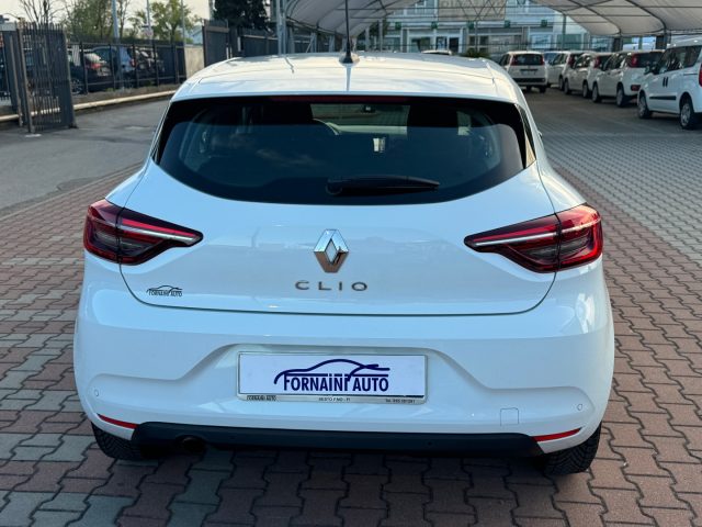 RENAULT Clio usata, con Autoradio