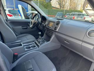 VOLKSWAGEN Amarok usata, con MP3