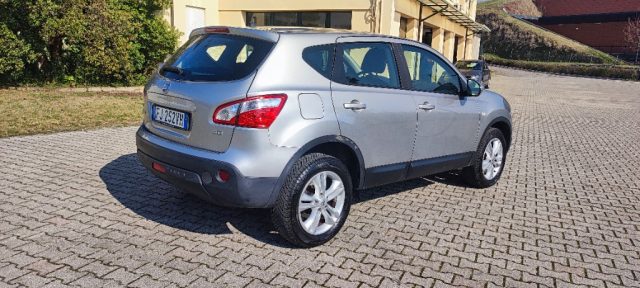 NISSAN Qashqai usata, con Autoradio