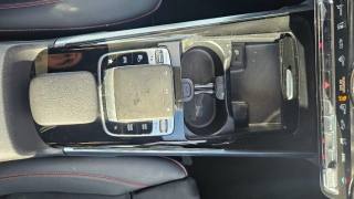 MERCEDES-BENZ GLB 200 usata, con Chiusura centralizzata
