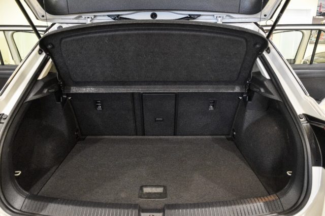 VOLKSWAGEN T-Roc usata, con Servosterzo