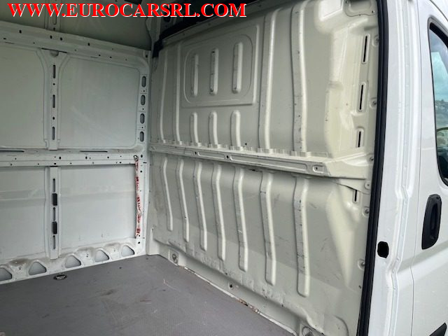 PEUGEOT Boxer usata 18