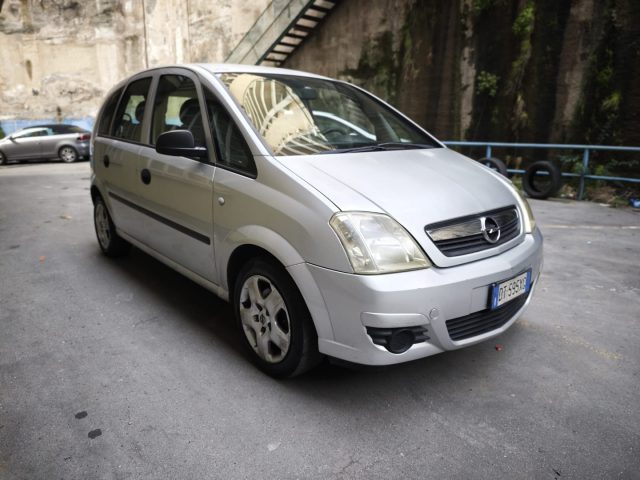 OPEL Meriva usata, con Airbag