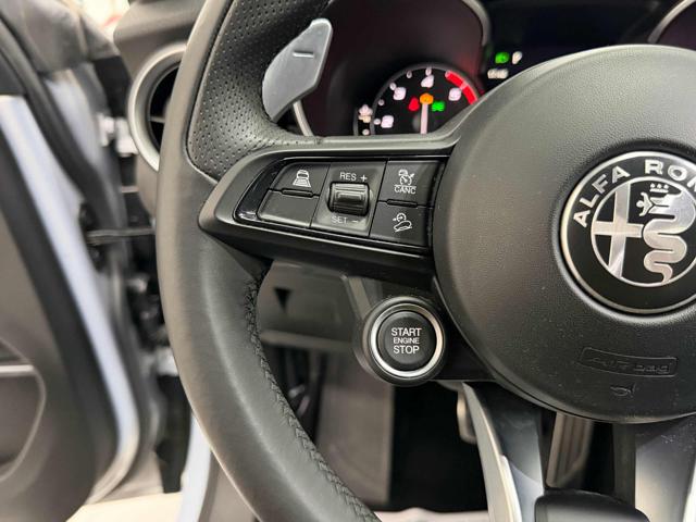 ALFA ROMEO Stelvio usata, con Luci diurne