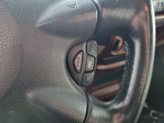 NISSAN Terrano usata, con Controllo automatico clima
