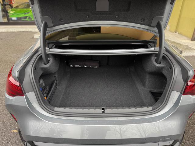 BMW M4 usata, con Vetri oscurati