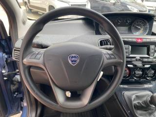 LANCIA Ypsilon usata, con Servosterzo