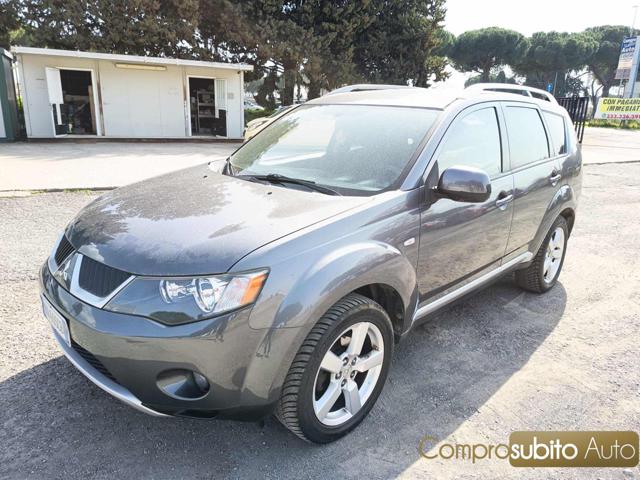MITSUBISHI Outlander usata, con Airbag