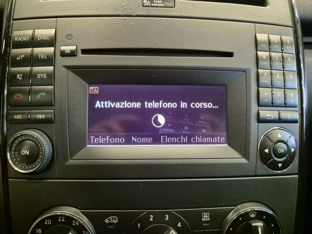 MERCEDES-BENZ A 160 usata, con Specchietti laterali elettrici