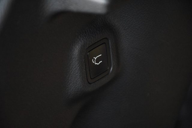 JEEP Compass usata, con Cruise Control