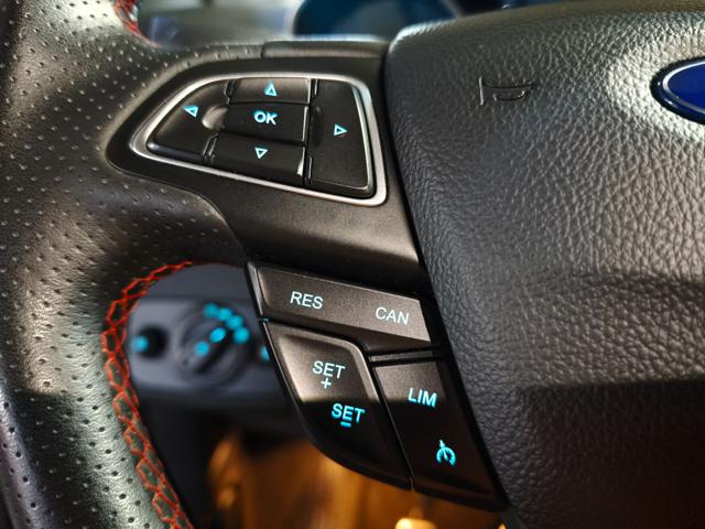FORD Kuga usata, con Sistema di navigazione