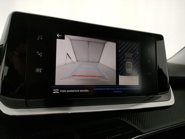 PEUGEOT 2008 usata, con Cruise Control