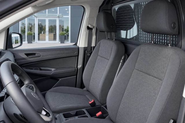 VOLKSWAGEN Caddy usata, con Controllo automatico clima