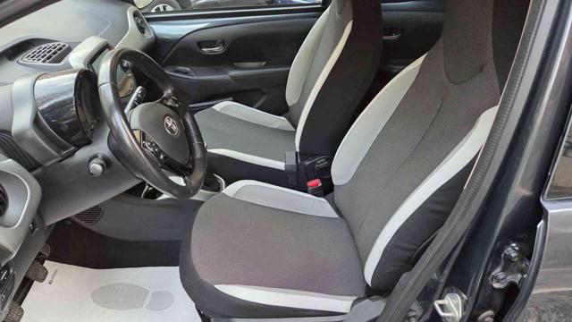 TOYOTA Aygo usata, con Boardcomputer