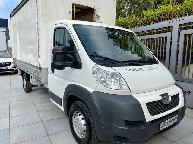PEUGEOT Boxer usata, con Alzacristalli elettrici