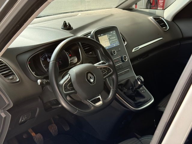 RENAULT Scenic usata, con Controllo elettronico della corsia