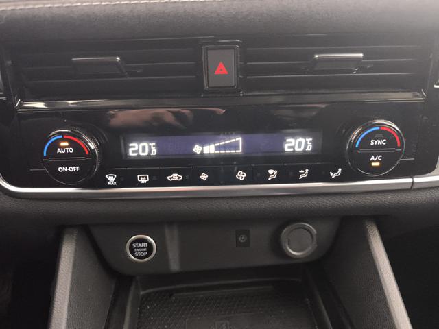 NISSAN Qashqai usata, con Sedile posteriore sdoppiato