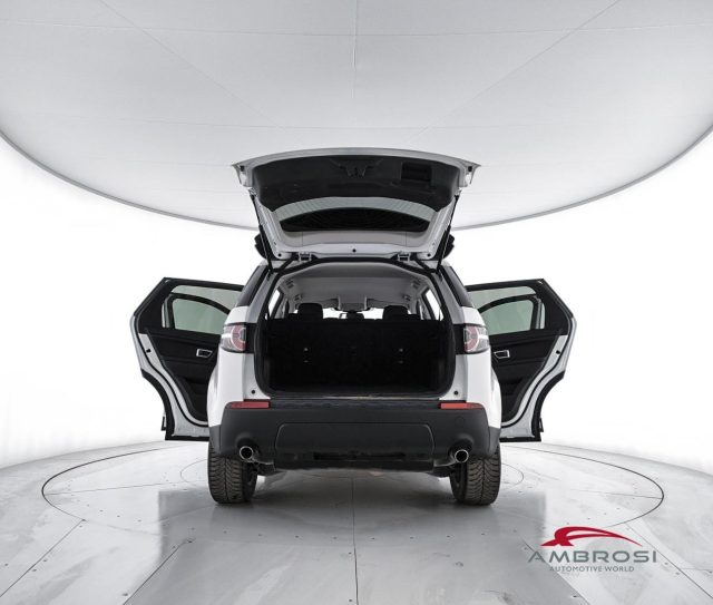 LAND ROVER Discovery Sport usata 6