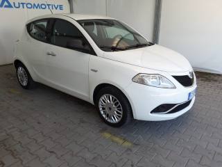 LANCIA Ypsilon usata, con Airbag