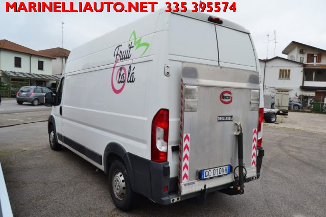 PEUGEOT Boxer usata, con Servosterzo