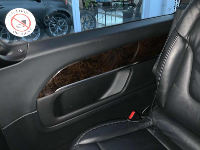 MERCEDES-BENZ V 220 usata, con Airbag testa