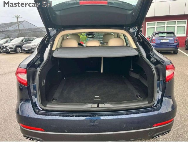 MASERATI Levante usata, con Autoradio