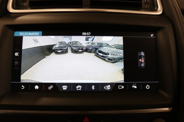 JAGUAR E-Pace usata, con Controllo trazione