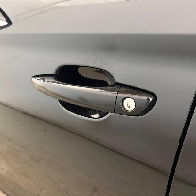 OPEL Corsa usata, con Sensori di parcheggio posteriori