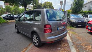 VOLKSWAGEN Touran usata, con Alzacristalli elettrici