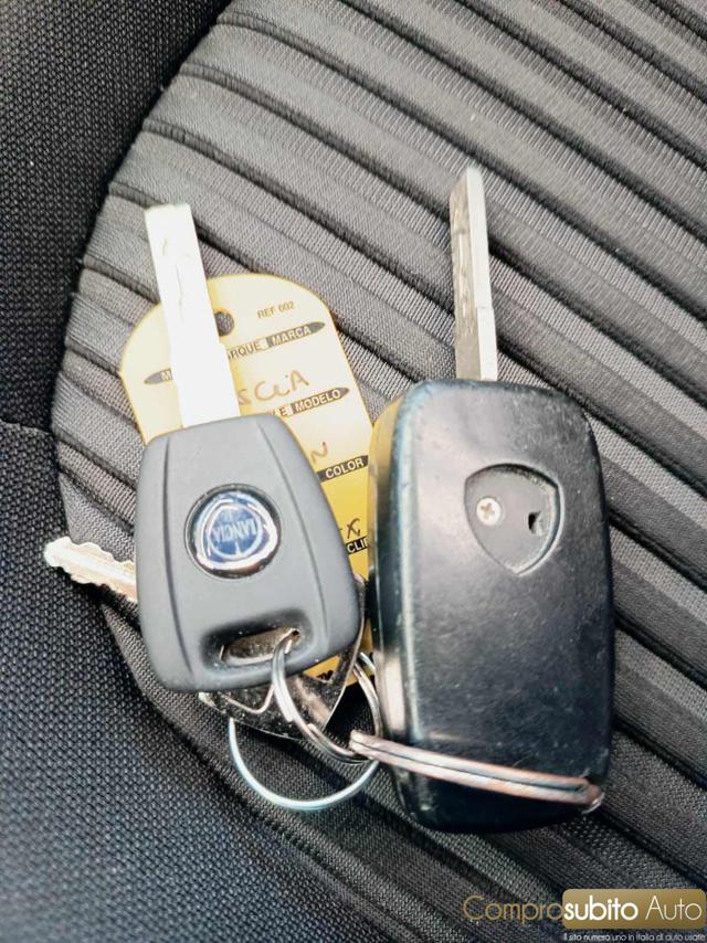 LANCIA Ypsilon usata 19