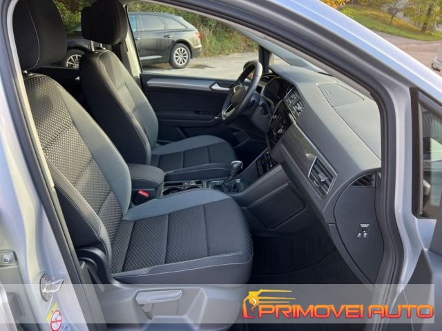 VOLKSWAGEN Touran usata, con Airbag
