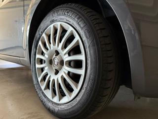 FIAT Punto usata, con Autoradio
