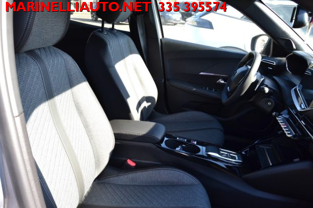 PEUGEOT 2008 usata, con Bluetooth