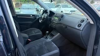 VOLKSWAGEN Tiguan usata, con Bracciolo