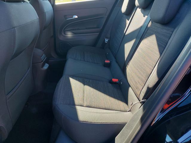 JEEP Avenger usata, con USB