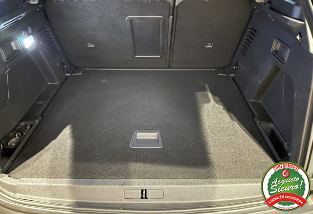 PEUGEOT 3008 usata, con Lettore CD