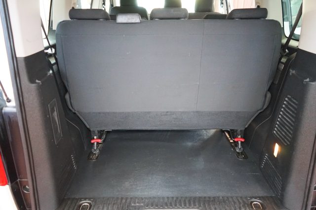 OPEL Vivaro usata, con Servosterzo